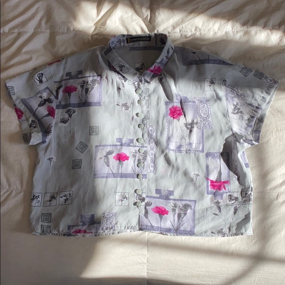 Short sleeve, floral crop top FROM GREECE